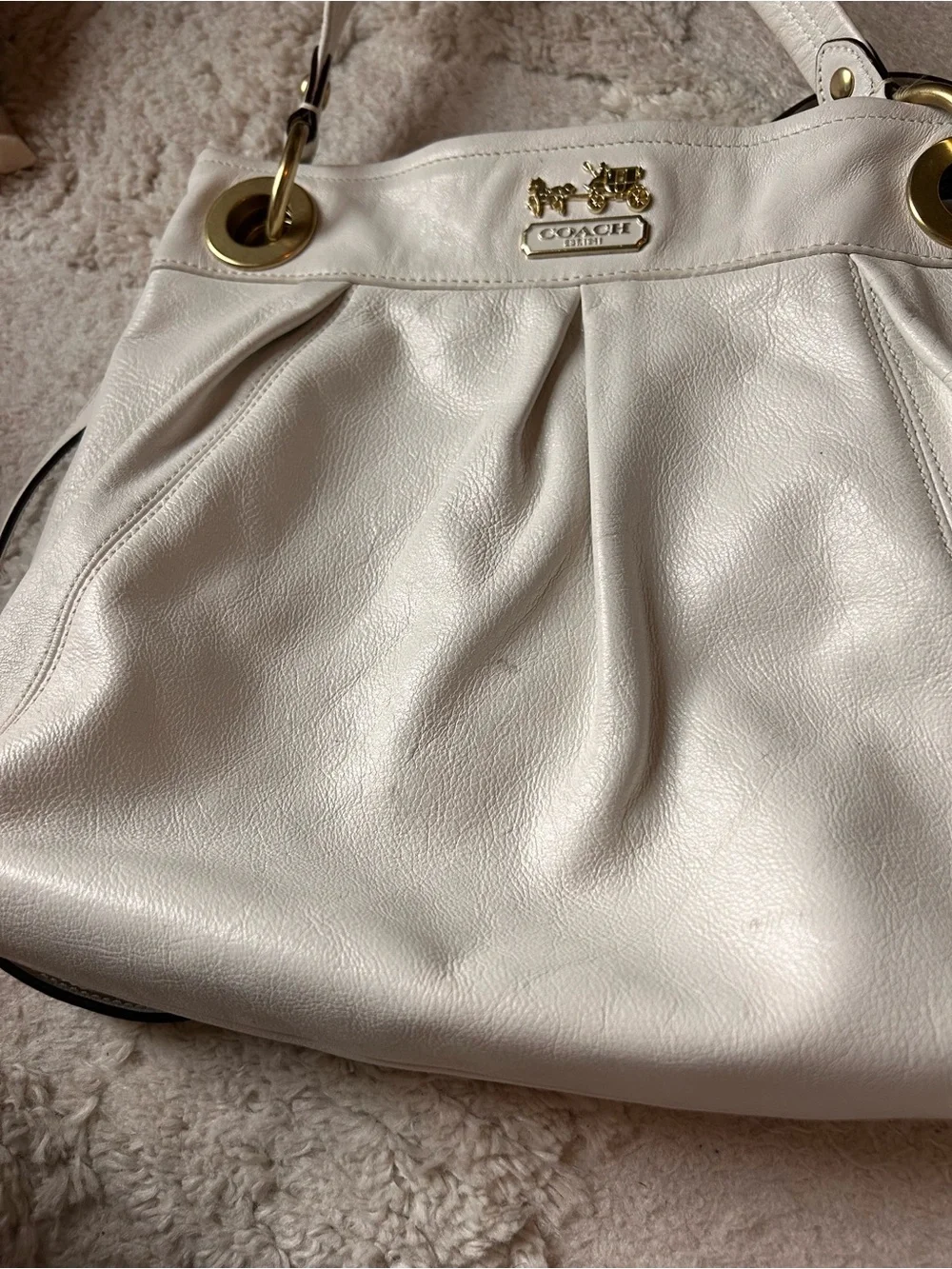 Vintage Coach Madison White Leather Shoulder Hobo Bag with Gold Hardware